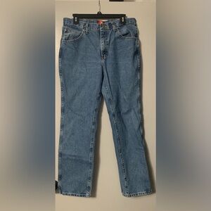 Wrangler Men's Slim Straight Jeans in Light Blue